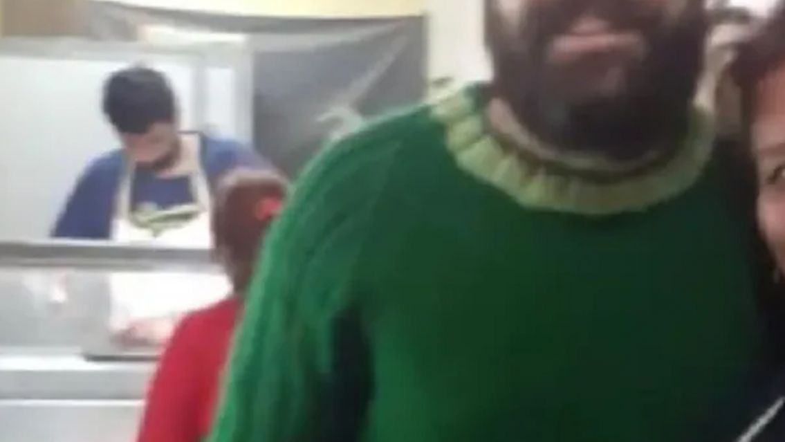 Famos�simo actor apareci� en una carnicer�a de Jujuy y todos lo reconocieron: "Es re simp�tico"