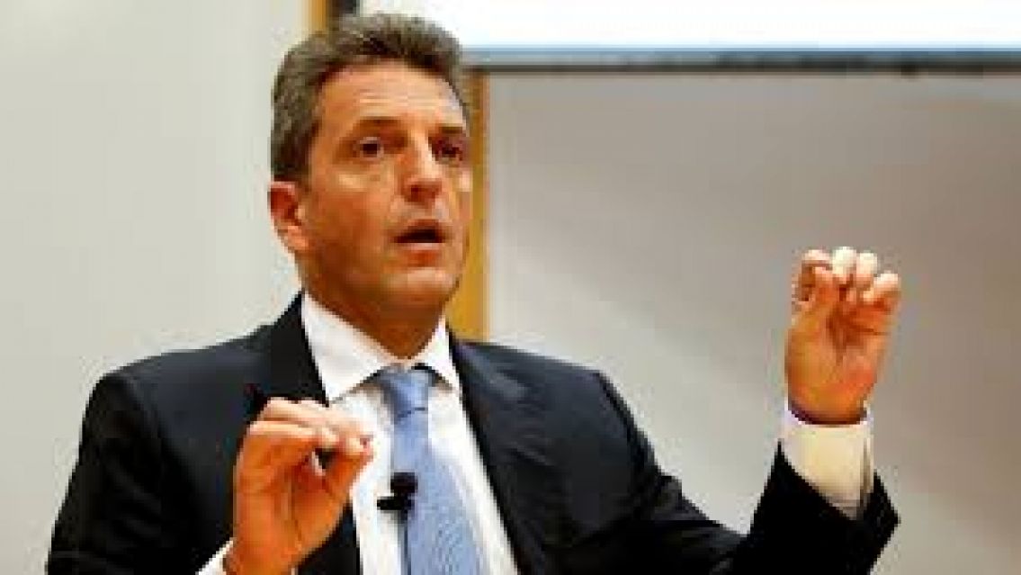 Massa anunció un bono de $37.000 para jubilados: conocé cuándo se pagará