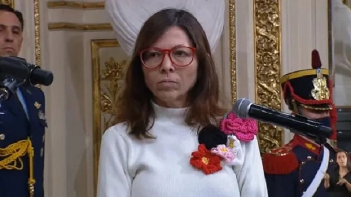 Batakis anduvo en EEUU, pasó por una Apple Store y le dijeron de todo