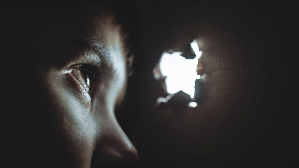 Jujuy: denunció que maltratan a su hijo de 4 años y pide que aparten a la jueza