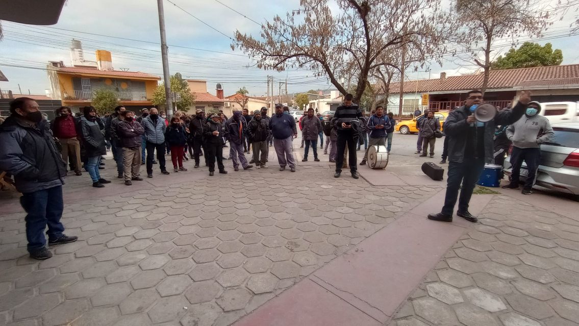 Arranco el paro del SEOM en Jujuy por salarios y jubilaciones dignas