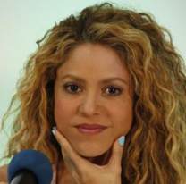 Shakira quiso homenajear a Gustavo Cerati y le salió pésimo, la critican por todos lados