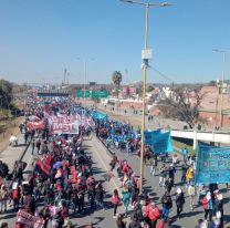 Organizaciones sociales cortaron totalmente la Gral. Savio en Jujuy