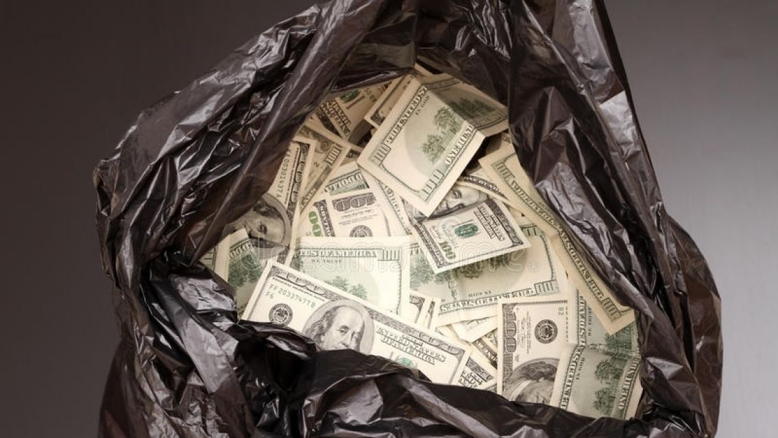 Jujuy deberá poner dólares para pagar vencimientos de deuda externa