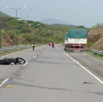 N&eacute;stor, qui&eacute;n es el joven que muri&oacute; en la ruta al chocar contra un cami&oacute;n de ladrillos