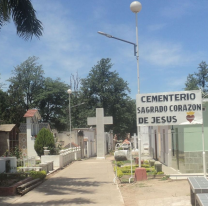 Libertador: "todos de fiesta en la Serenata mientras en el cementerio pasa esto"