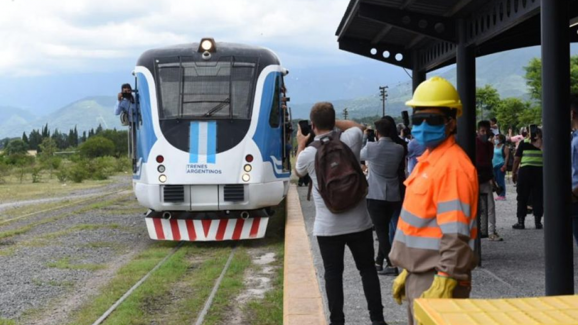As� es el tren que unir� Jujuy con Salta. Hist�rico y muy barato