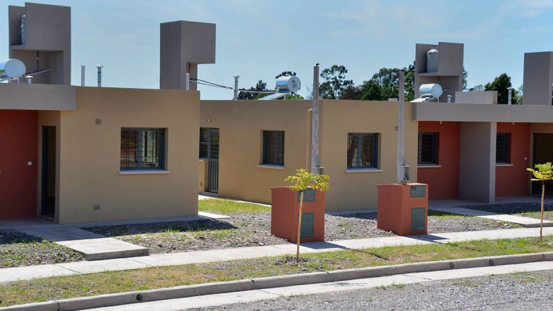 Sadir anunció un plan de viviendas entre gremios y el Gobierno de Jujuy