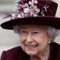 La imagen que conmueve a los británicos: apareció la silueta de la reina Isabel II en el cielo