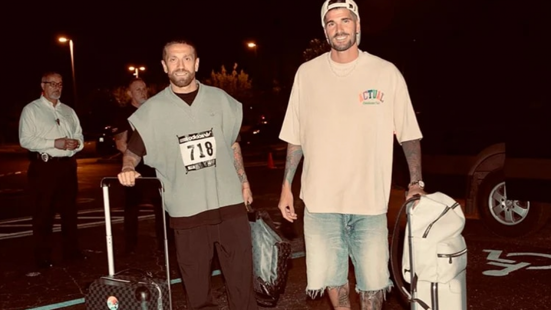 Grieta en la Scaloneta por esta foto: por favor �no! Papu G�mez, De Paul y Otamendi