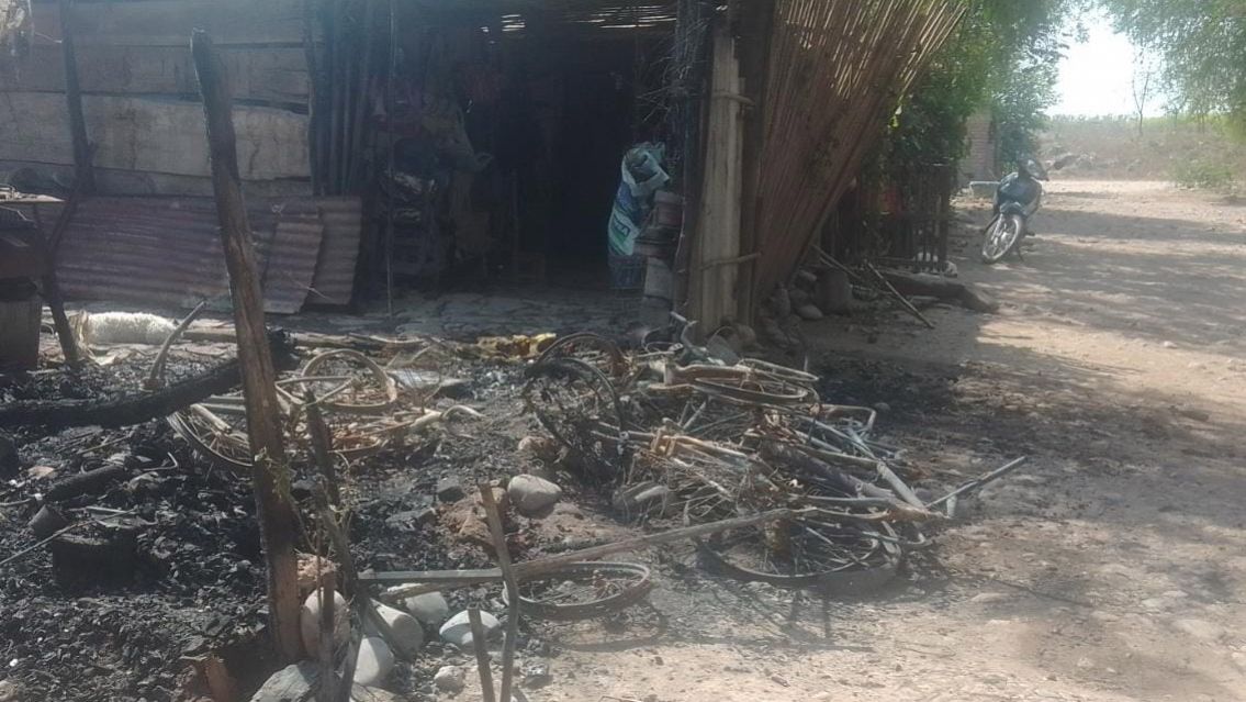 Se quem� una casa por el alumbrado p�blico: la Muni de Carrizo no responde