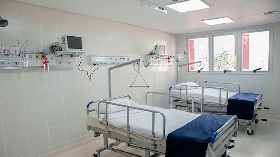 Abrieron fuego contra una cl�nica juje�a: p�nico entre los trabajadores