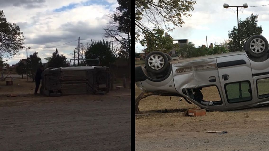 URGENTE: Una camioneta volcó en barrio Alberdi