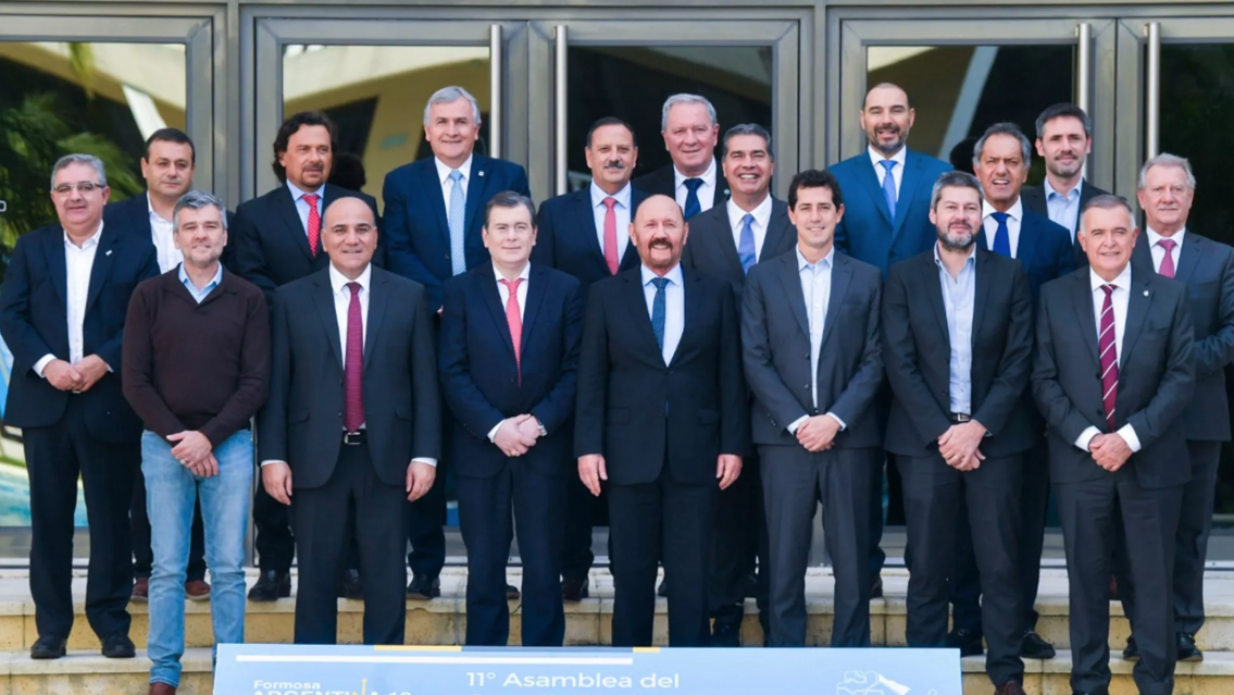 Morales y otros gobernadores del norte comienzan una gira por Estados Unidos