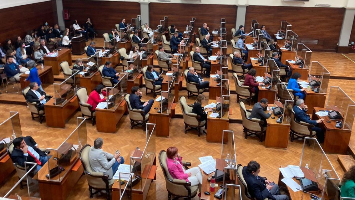En medio del caos, los diputados de Jujuy cocinan una ley ind�gena