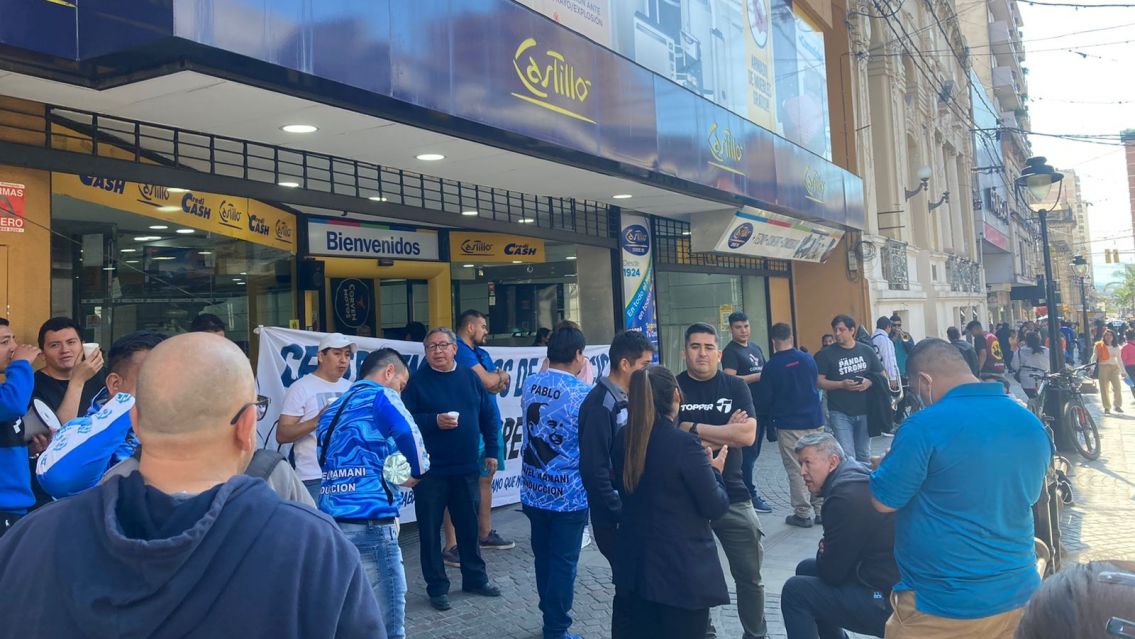 Despidos, persecuci�n y amenazas en Castillo: la grave denuncia de los trabajadores