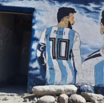 Alumnitos jujeños hicieron un espectacular mural de la selección y el video se viralizó