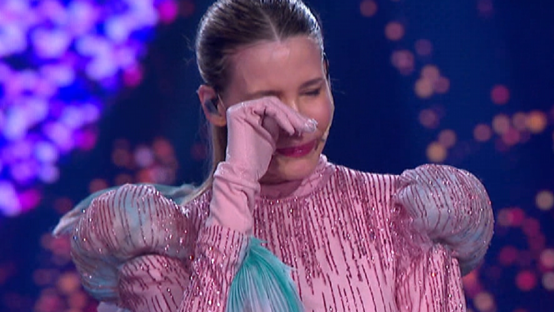 Guillermina Valdés lloró al hablar de Marcelo Tinelli en "Quién es la máscara?"