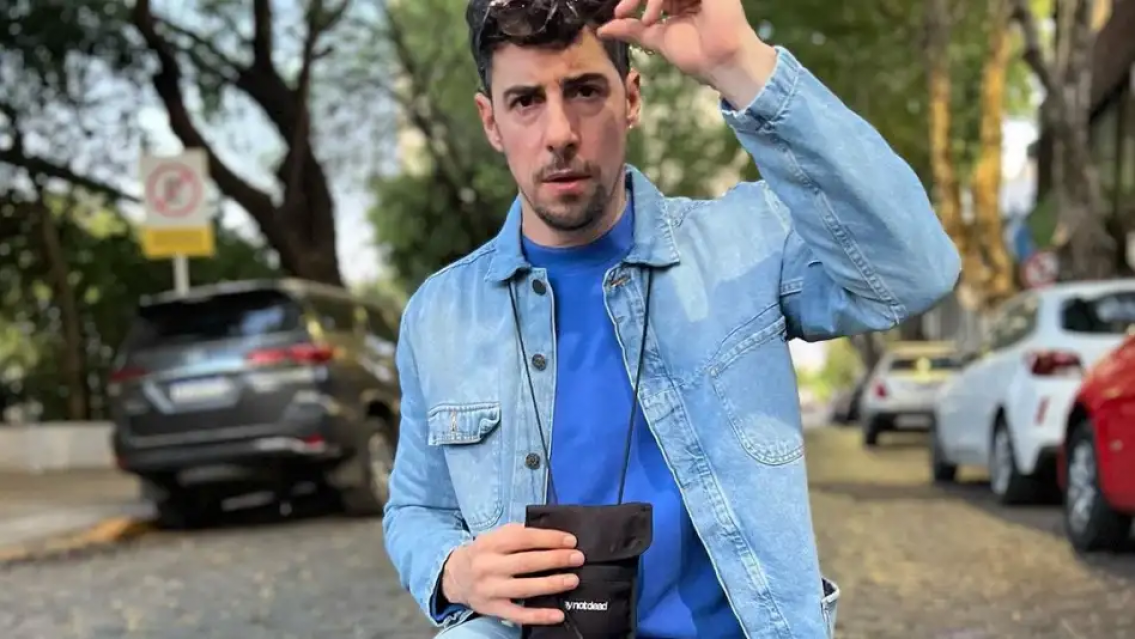 Esteban Lamothe confirmó su romance y le deseó un feliz cumpleaños. ¿Ya le mostró sus "atribultos"?