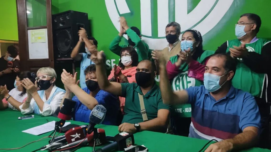 Estatales juje�os piden mejorar la propuesta salarial