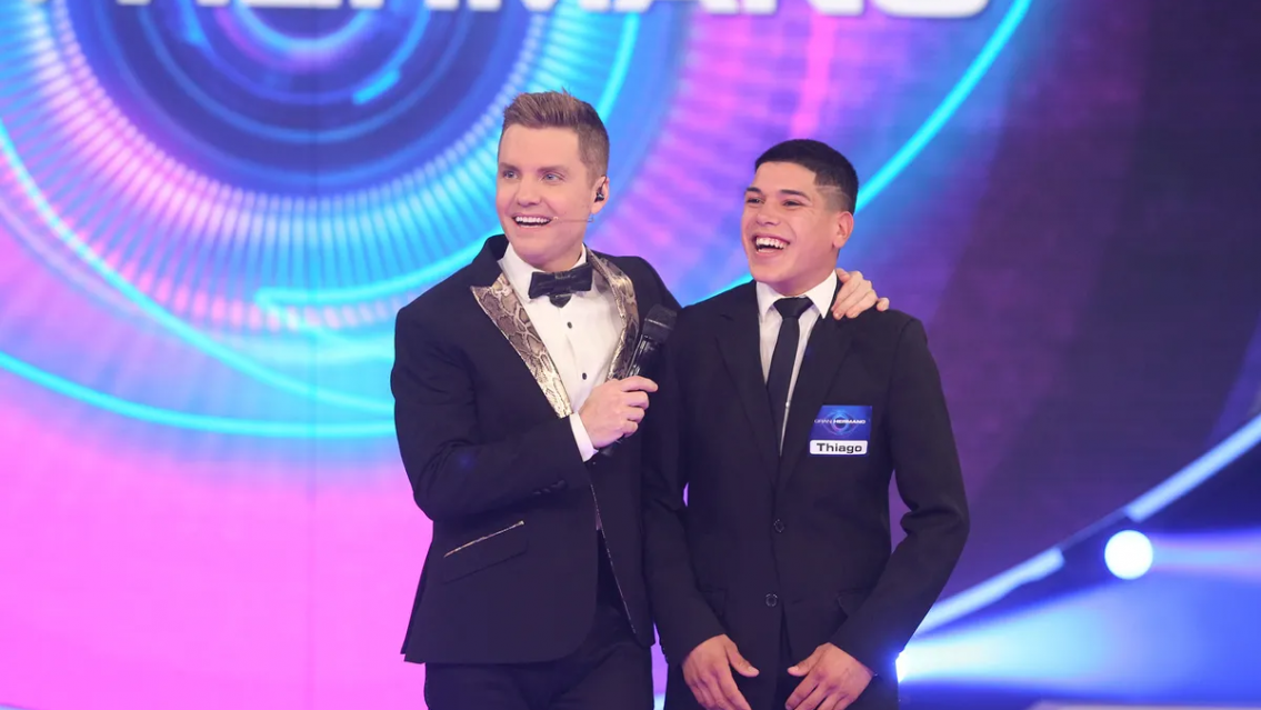 Thiago saludó a su papá en el programa en vivo, sin saber que estaba preso. ¿Qué pasó?