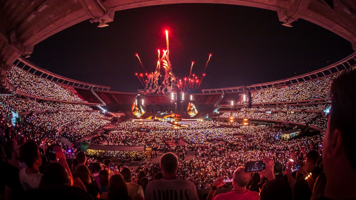Mostraron cómo quedó la cancha de River después de Coldplay y los hinchas se indignaron
