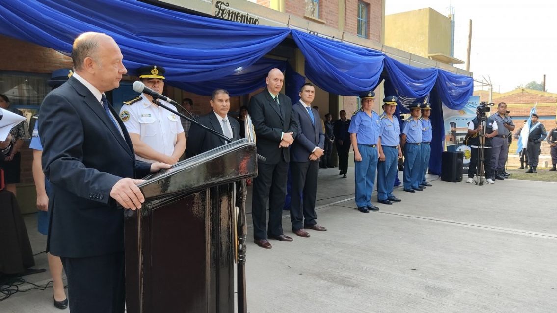Mart�n orden� cambiar la c�pula penitenciaria: los nuevos nombres