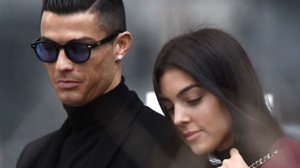 Lo que hizo Cristiano Ronaldo con las cenizas de su hijito fallecido, sorprendi� a todos