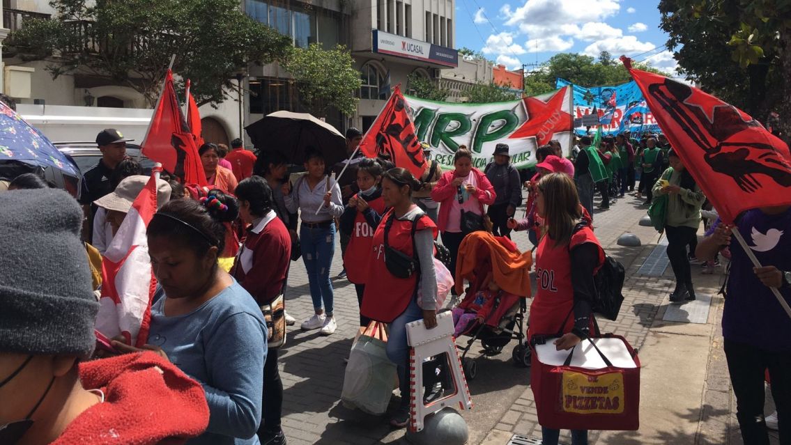 Piqueteros marcharon en Jujuy en defensa del derecho a movilizar