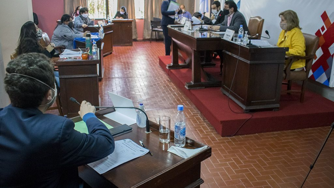 Es el más fachero de los concejales y usaba eso para abusar. Grave denuncia contra un norteño