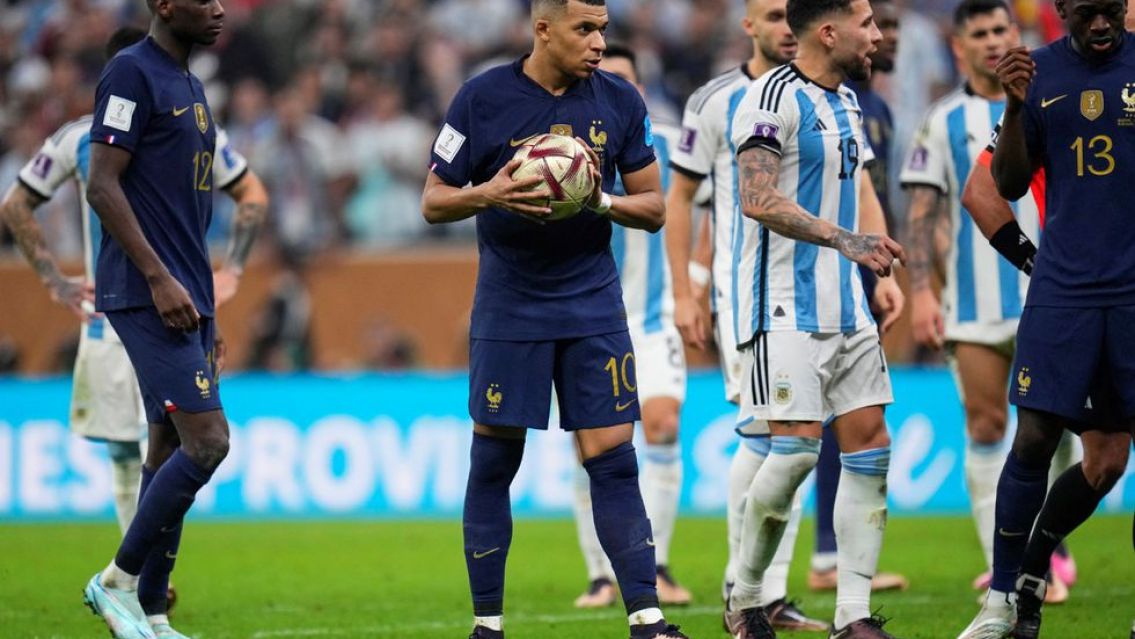 En Francia juntaron m�s de 200 mil firmas para pedir que la final se juegue otra vez