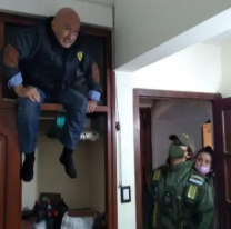 Estaba prófugo, lo encontraron en un placard y ahora lo premian con prisión domiciliaria