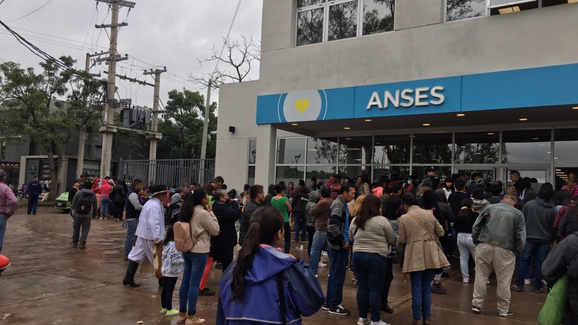 El dato que preocupa a los abuelitos: jubilarse con la nueva moratoria