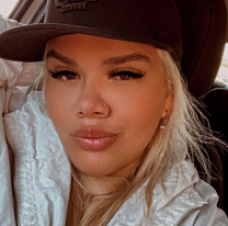 Ah&iacute; abajo, el jugado tatuaje nuevo de More Rial. Mega hot, le doli&oacute; mucho