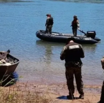 Una madre desalmada tiró a sus hijitos al río, dejó una carta de despedida y todo