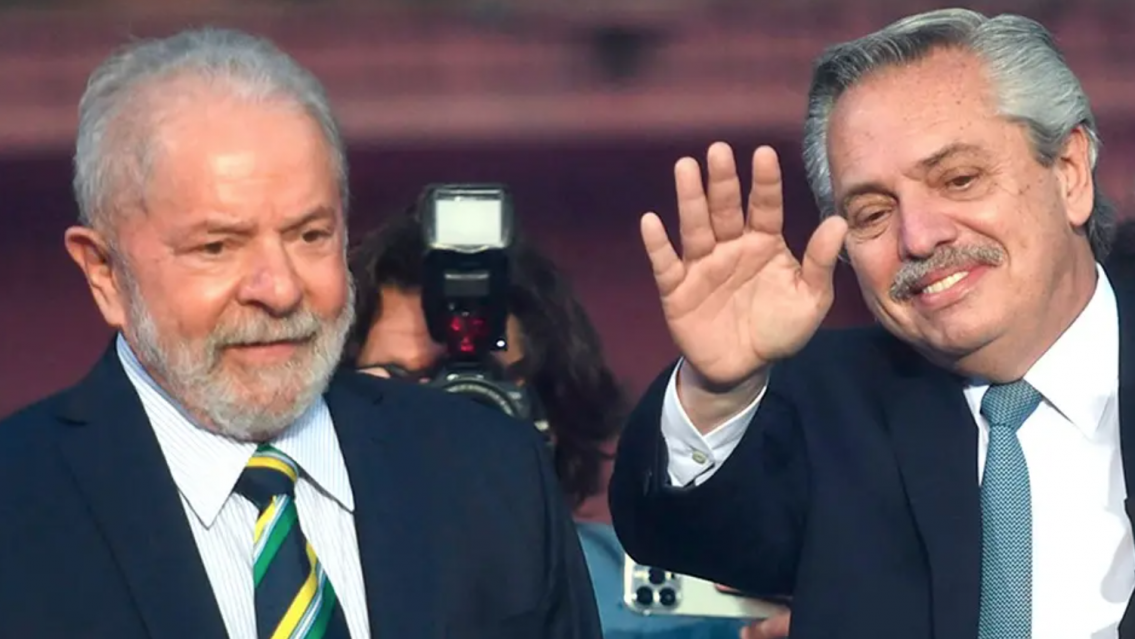 Alberto Fernández repudió el "intento de golpe de Estado" en Brasil