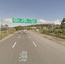 Juje&ntilde;a iba en moto por la "curva de la muerte", derrap&oacute; y muri&oacute; en el acto&nbsp;