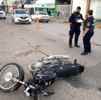 Cerca de Monterrico un motociclista perdió la vida en un siniestro vial