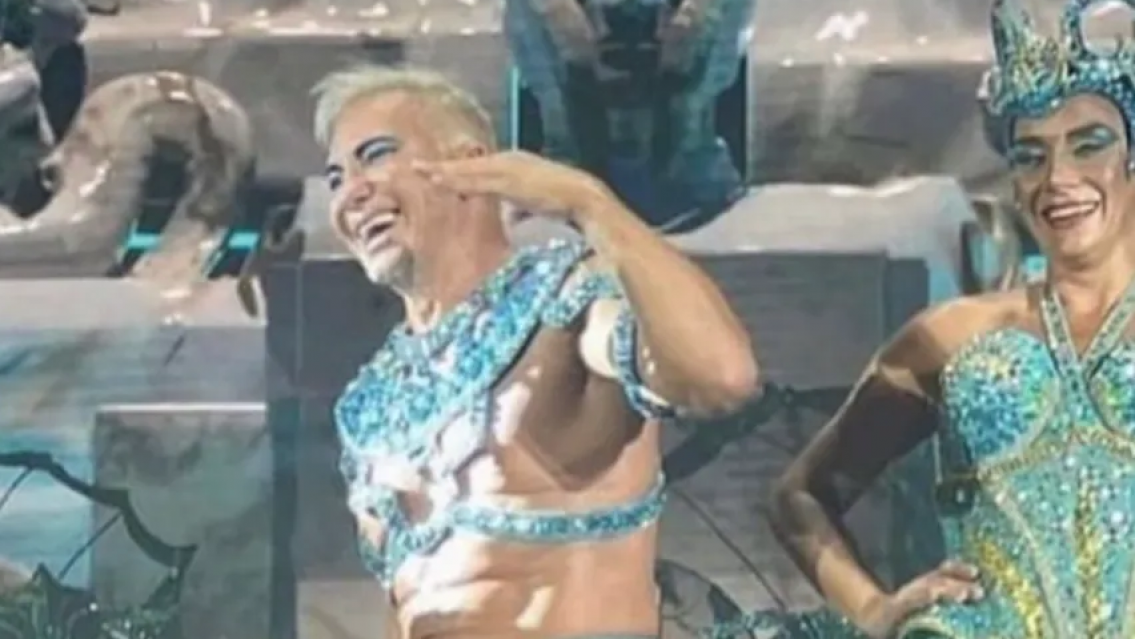 Pol�mica con una foto de Flavio Mendoza y su hijo, dicen que "hace cosas de grandes"