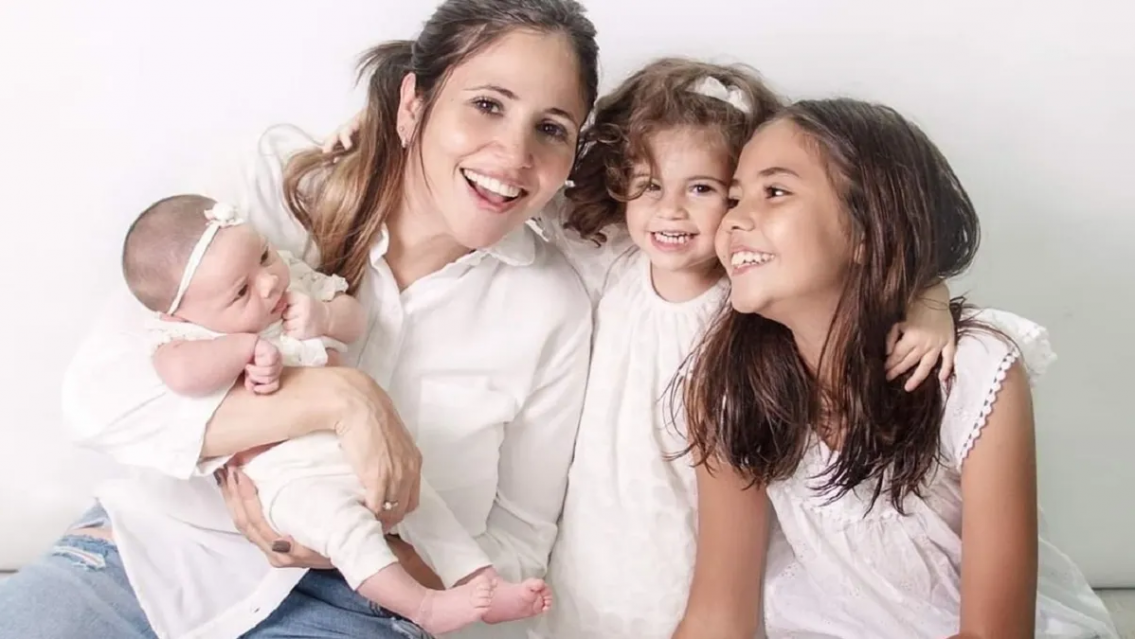 Grave acusación contra Romina de Gran Hermano. ¿Le permitieron ver a sus hijas?