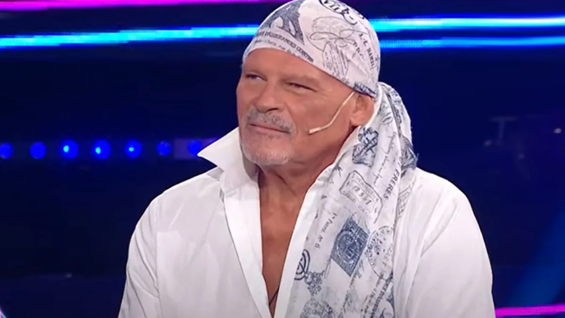 Un galán con todas las letras, así pasó "Alfa" su primer San Valentín fuera de la casa