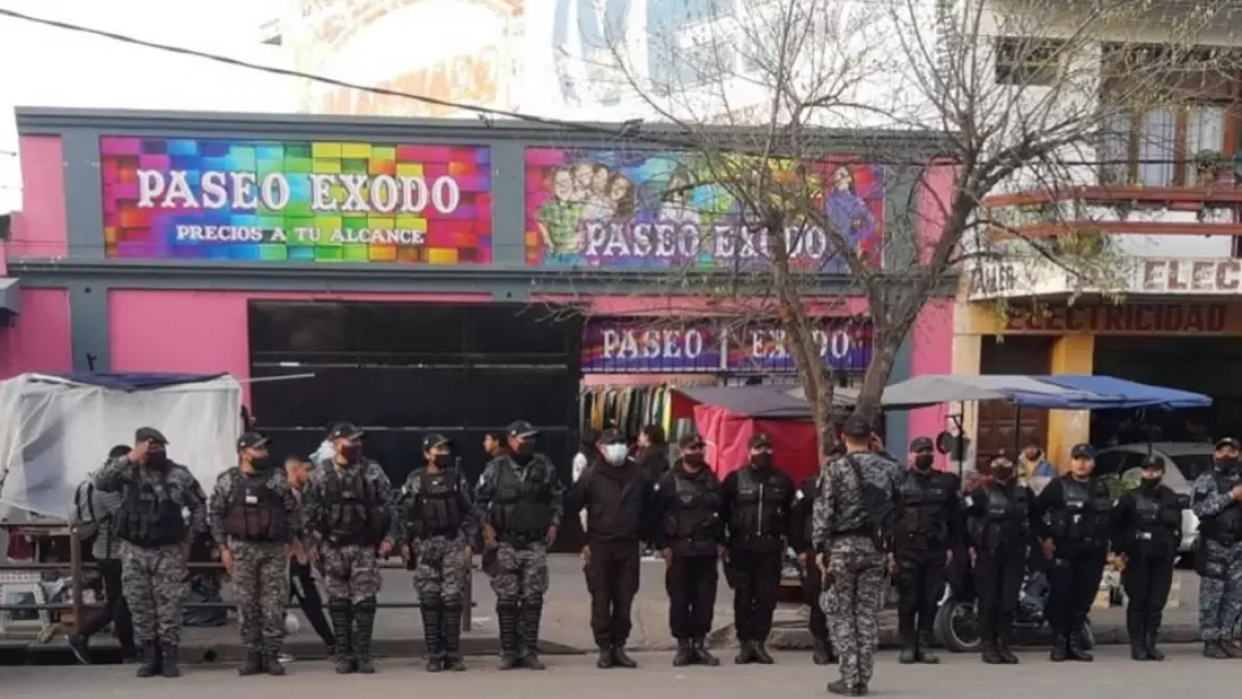 Infraganti: captaron a cinco mecheras que operaban en la vieja terminal de Jujuy