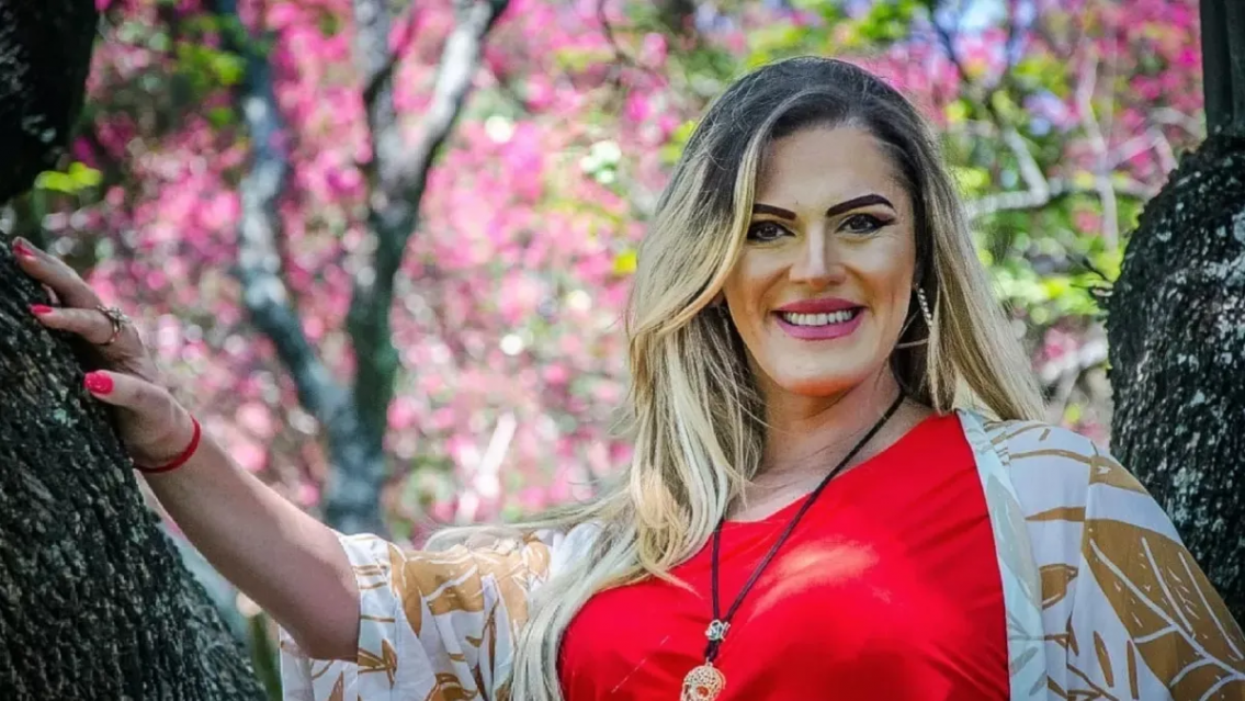 Su pareja la moli� a golpes y este es el tratamiento que le est�n haciendo a Camila Spears