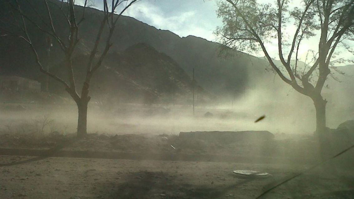 Alerta amarilla por fuertes vientos en Jujuy: las zonas más afectadas