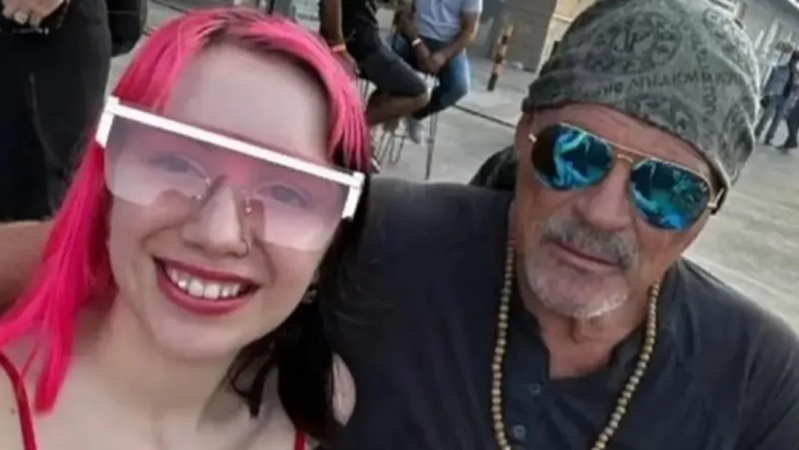 Saltaron las fotos de Alfa con su nuevo amor. ¿Quién es la chica?