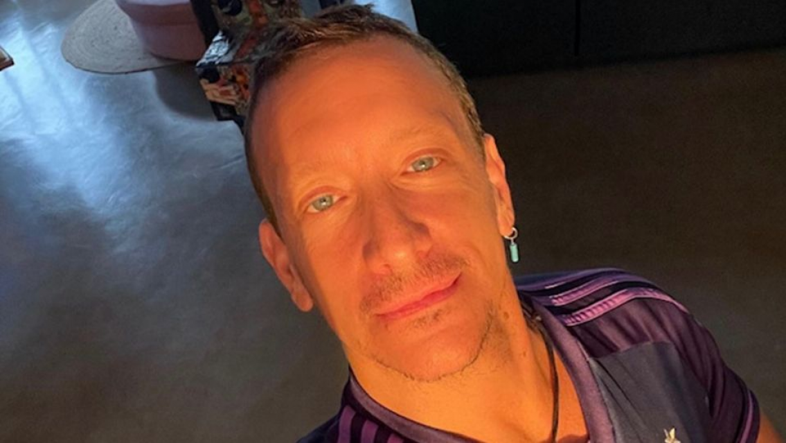 Nicolás Vázquez asume el desafío de hacer de mujer en Tootsie, la obra de teatro que se viene