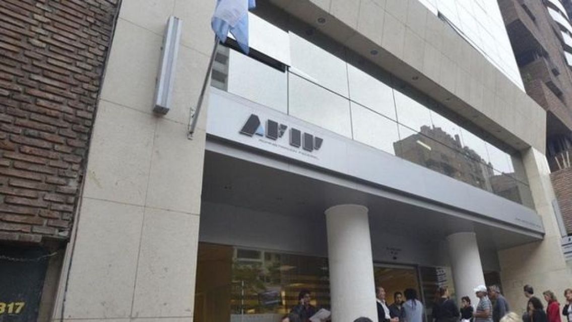 AFIP detectó a 5 mil monotributistas con autos de alta gama sin declarar