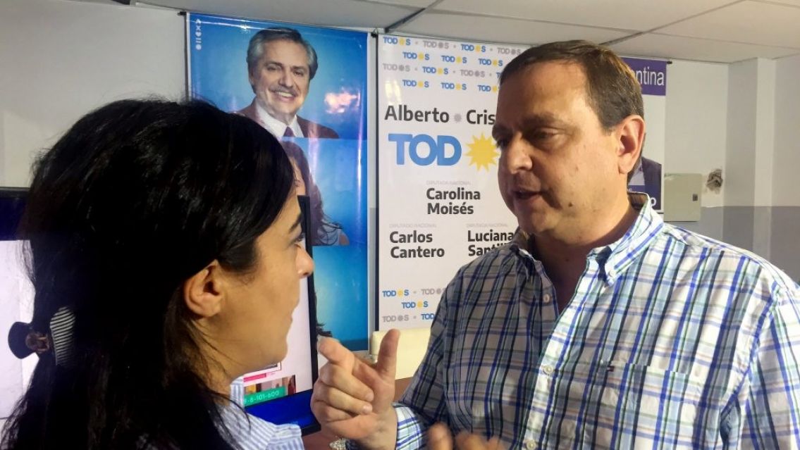 Mois�s llam� a Snopek y Tecchi a unirse al PJ: "Debilitan al peronismo"