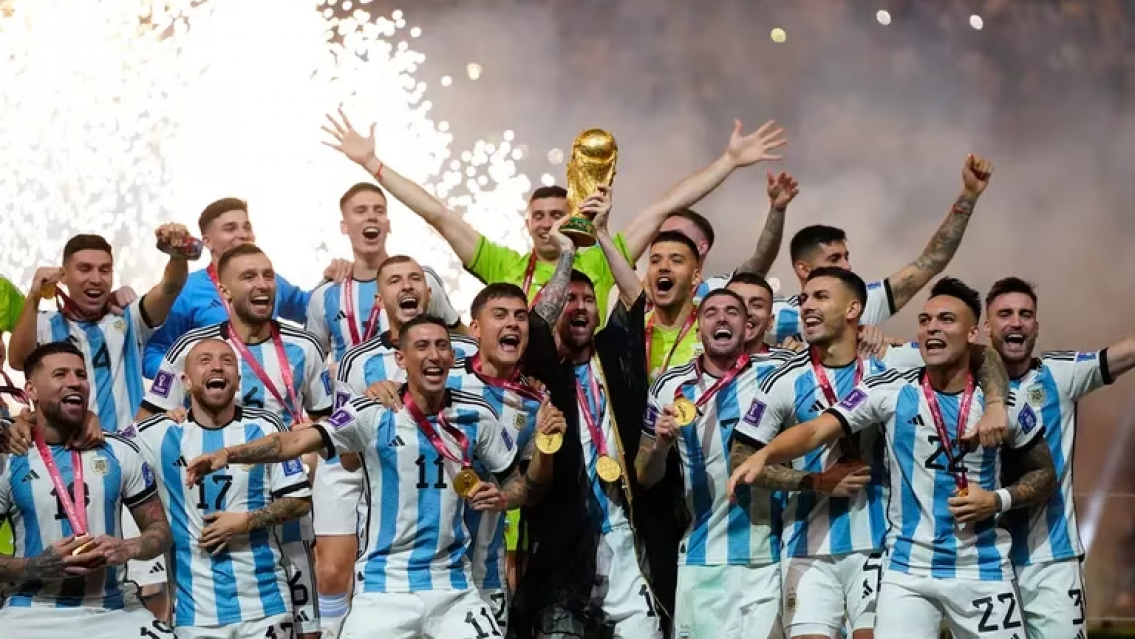 La vida después del Mundial, otra separación escandalosa de un campeón argentino