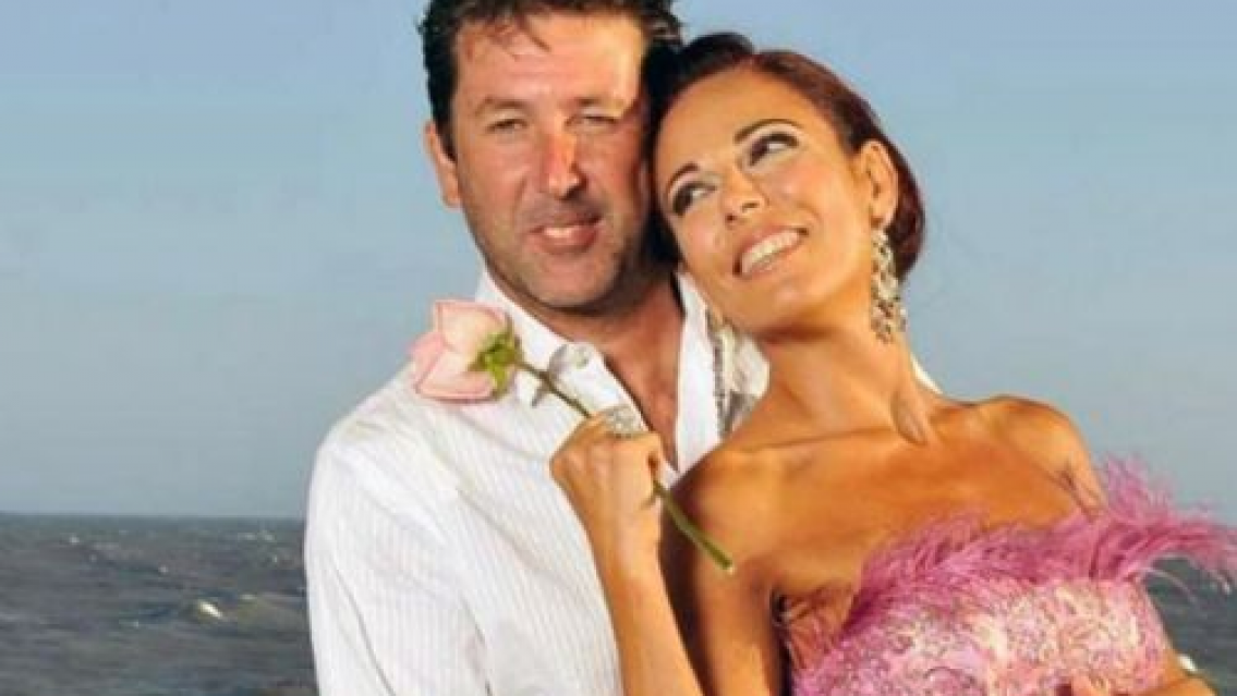 Despu�s de salir con "el Rossi", Iliana Calabr� volvi� a mostrarse enamorada. �l es mucho mayor
